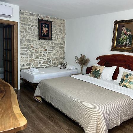 Hotel Omer The Ottoman House ベラト エクステリア 写真