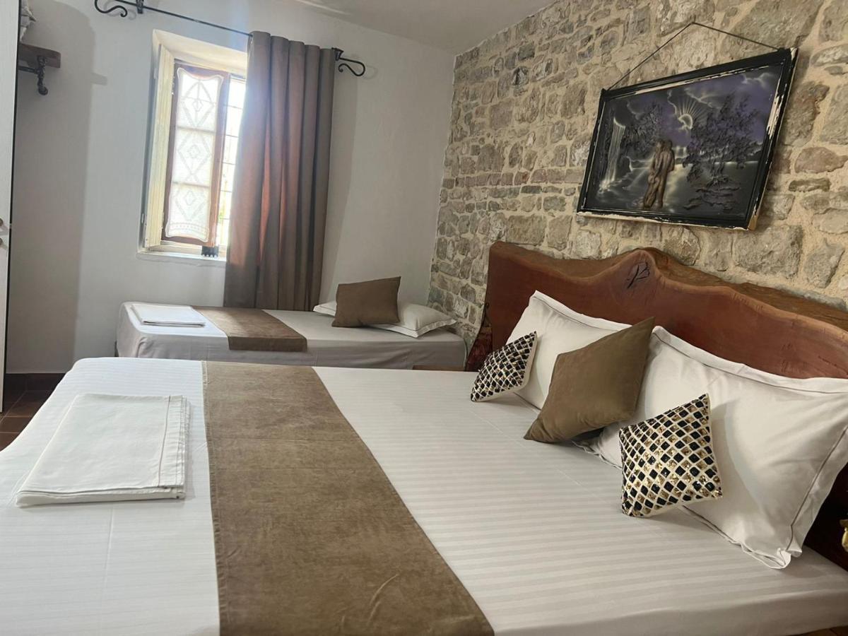 Hotel Omer The Ottoman House ベラト エクステリア 写真