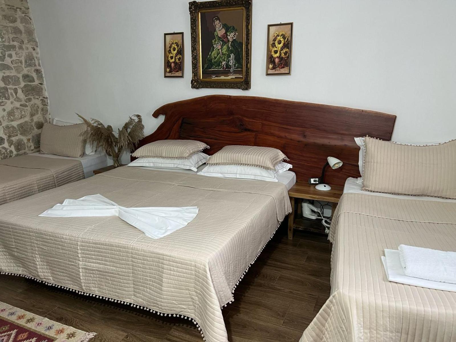 Hotel Omer The Ottoman House ベラト 部屋 写真